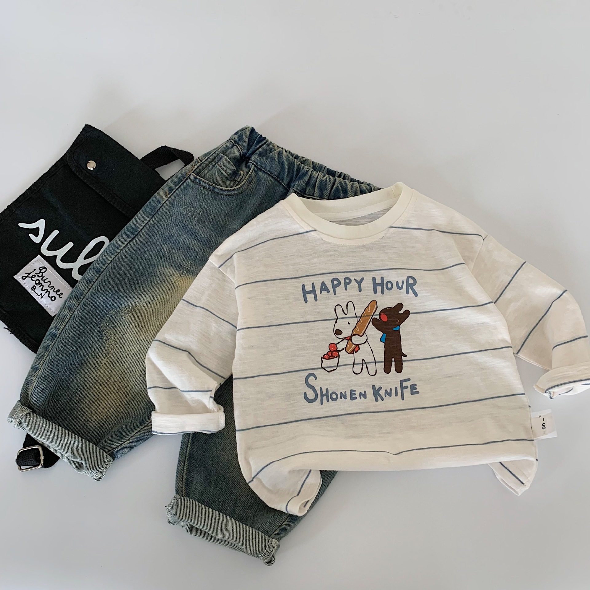 Mai Bao niños de verano camiseta de mangas largas 2025 nuevo estilo coreano de ropa de verano para niños, hombres y mujeres, blusas delgadas, moda de ropa infantil