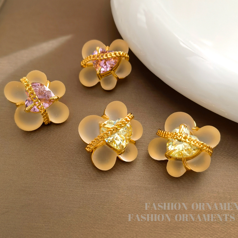 Copper matte cute earrings