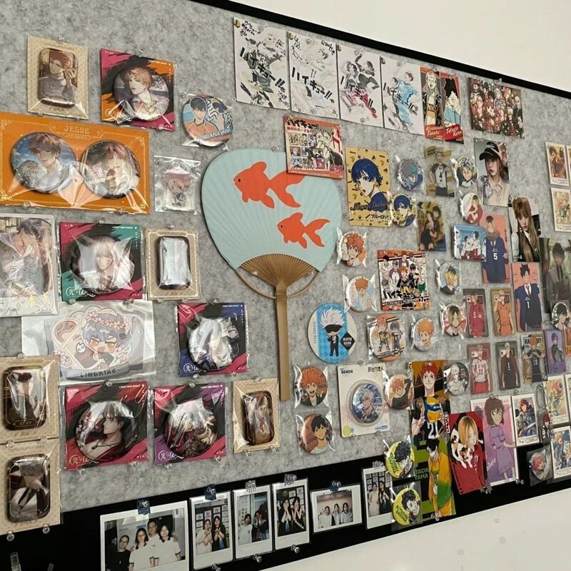 写真壁フェルトボード自己粘着パンチングなしメガネジュエリー収納ボードルーム寮寝室デスクトップ壁装飾|undefined