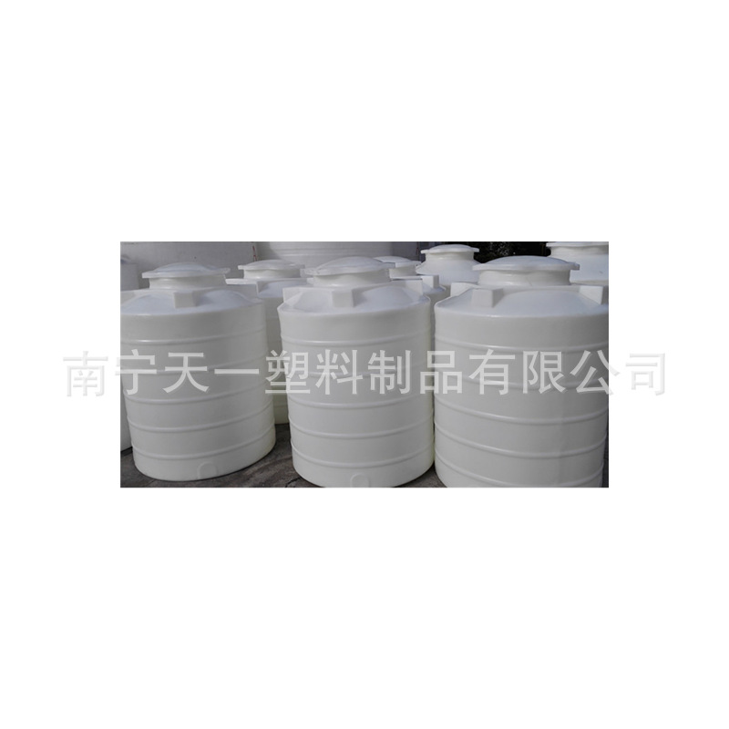 南宁1吨塑胶储罐,2吨PE水塔,5吨塑料水箱,8吨聚乙烯储罐厂家