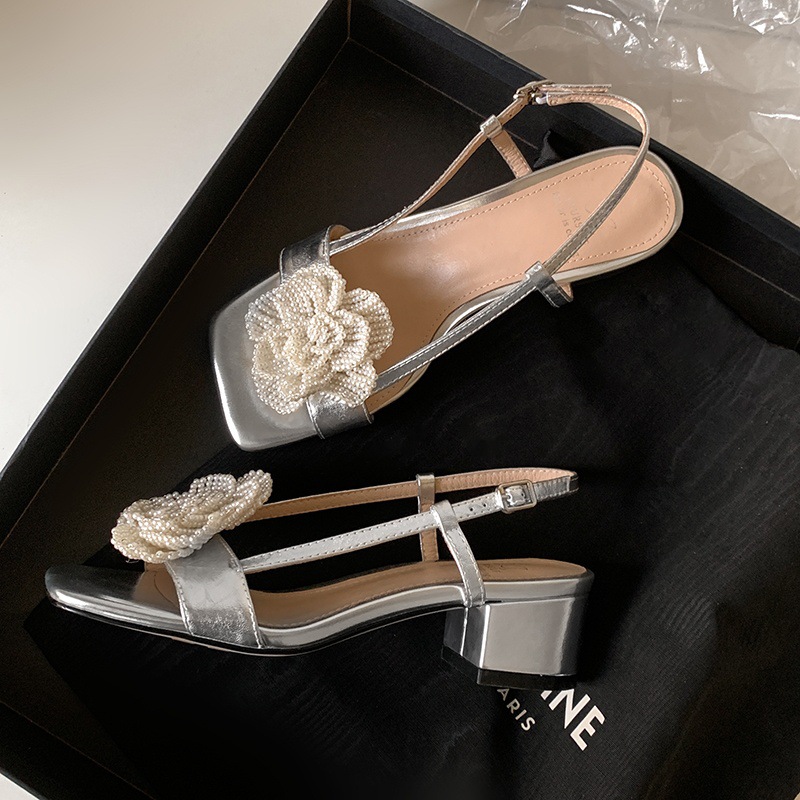 Sandal nữ da thật mũi vuông gót vuông đính ngọc trai hoa trà — vàng, bạc chi tiết 6