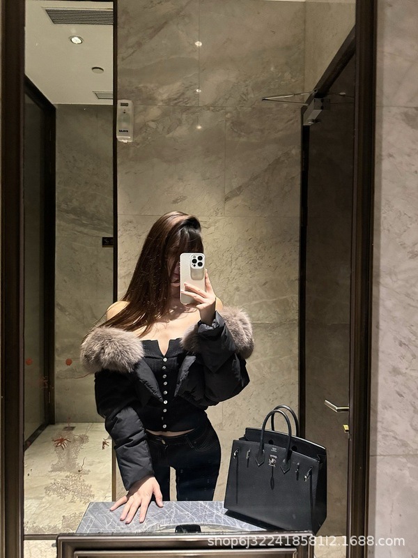 羽绒服女冬季2025新款短款面包服外套小个子高级感真狐狸毛大毛领|undefined