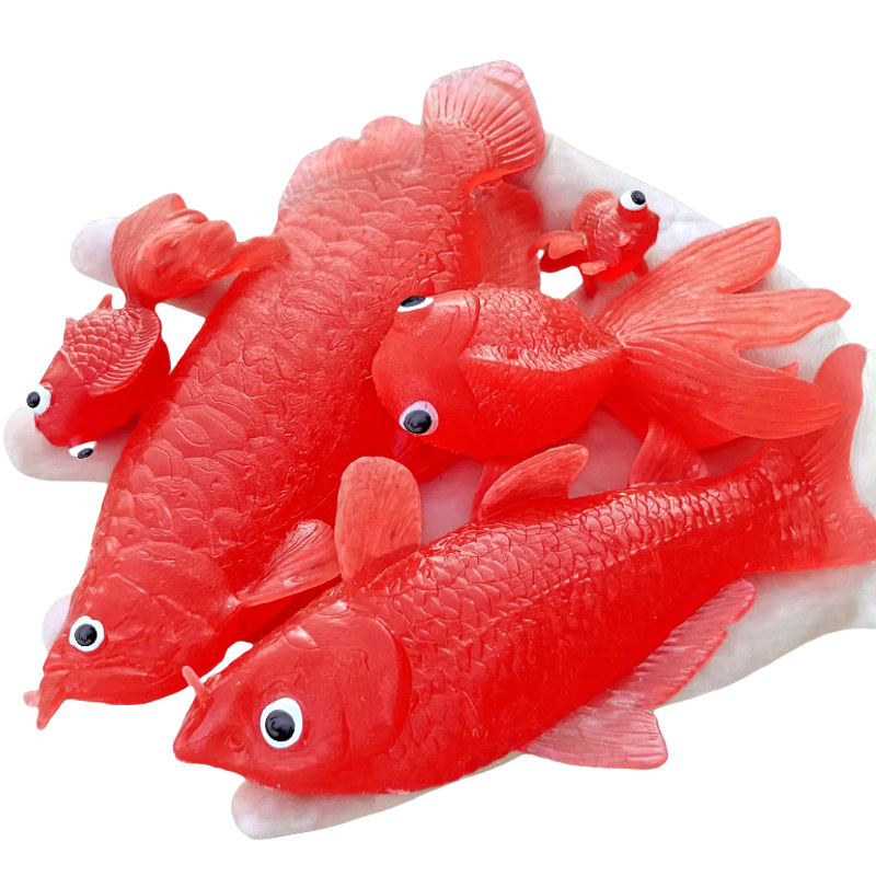 软胶仿真金鱼鲤鱼金龙鱼小鲫鱼沙丁鱼红色大小号套装儿童玩具鱼类