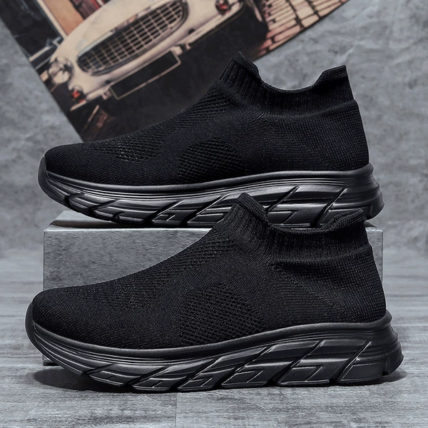 8032 black