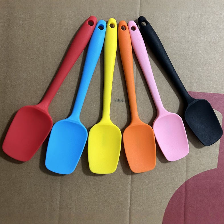 Fda Food-Grade Silicone Spatula in Stock, Small Integrated T-Shaped Spatula, Baking Cake Spatula, Mixing Knife Tool