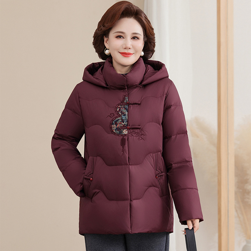 High-End Chinese-Style Embroidered White Duck down Jacket for Women, Winter Thickened, Stylish with Button Closure, Warm Coat