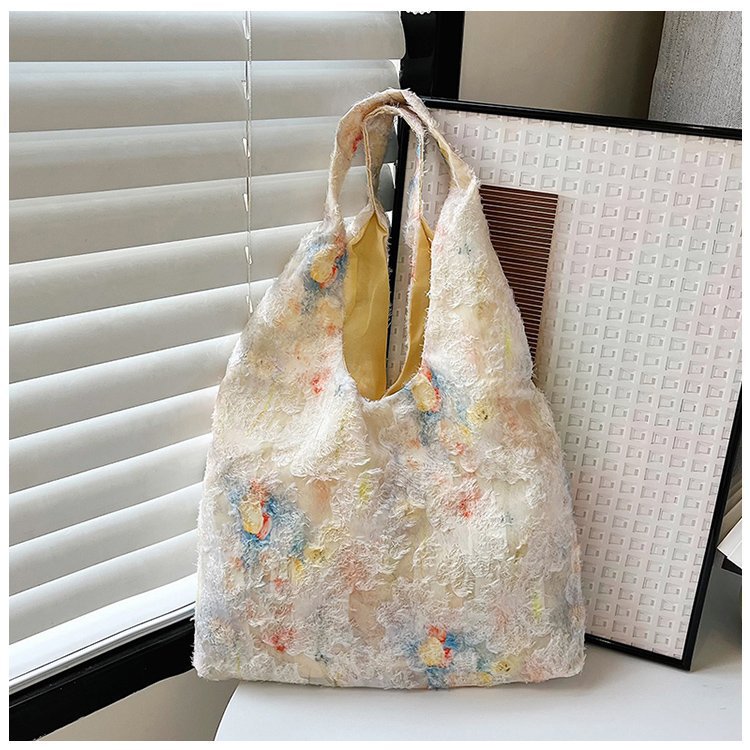 Fashionable we accompany the women's bags white average