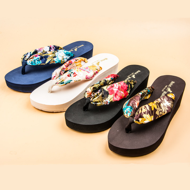 Thick-Soled Flip-Flops for Women, Bohemian Casual High-Heeled Non-Slip Platform Beach Shoes, Non-Slip and Wear-Resistant