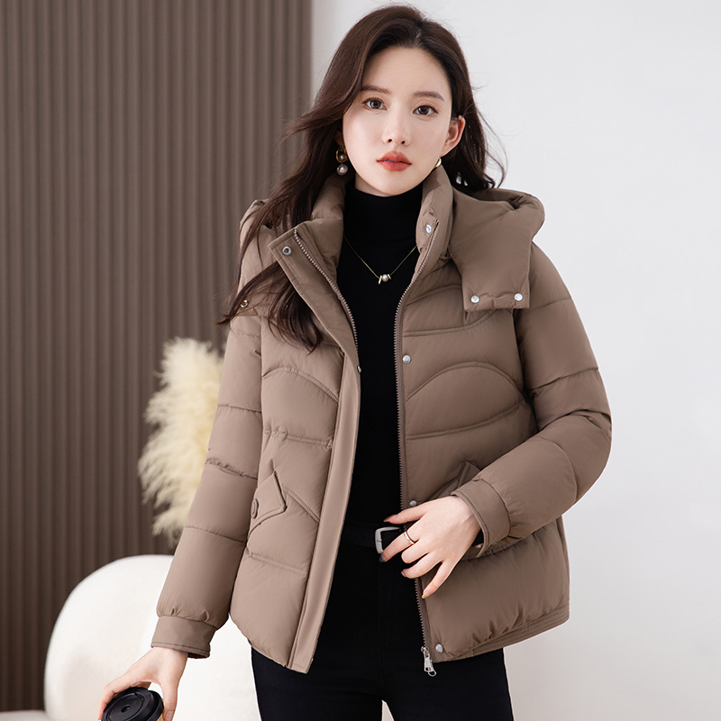 Invierno nuevo abrigo de algodón de pluma para mujeres corto grueso abrigo caliente abrigo de algodón de invierno de gran tamaño moda delgada tendencia extranjera