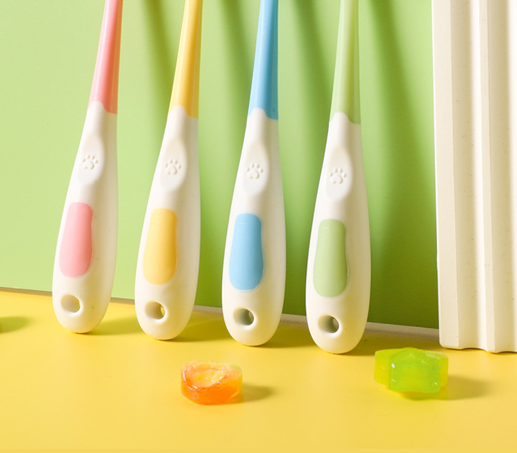 儿童牙刷_02.jpg