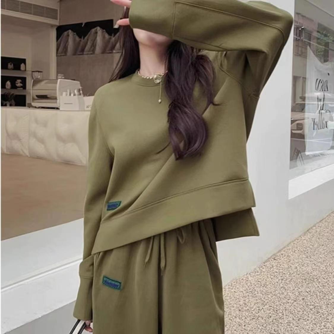 ActiveGo 2024 New Plus Size Comfortable Casual Sports Suit Autumn Winter Fashion Stylish MM Street Style Sweatshirt Two-Piece Set_desvips.com