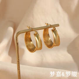 欧美饰品时髦耳环女时尚网红气质轻奢百搭几何渐变大小金色耳圈女
