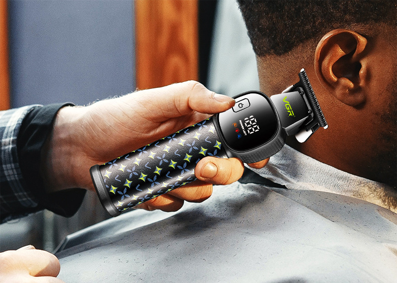 Vgr Professional Electric Hair Clipper For Men With Digital Display_voghion.com
