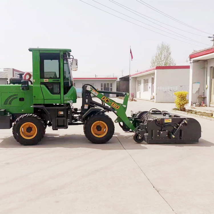 小型叉车加装路面2米清扫器装载机清扫车柳工50/30铲车改装扫地机