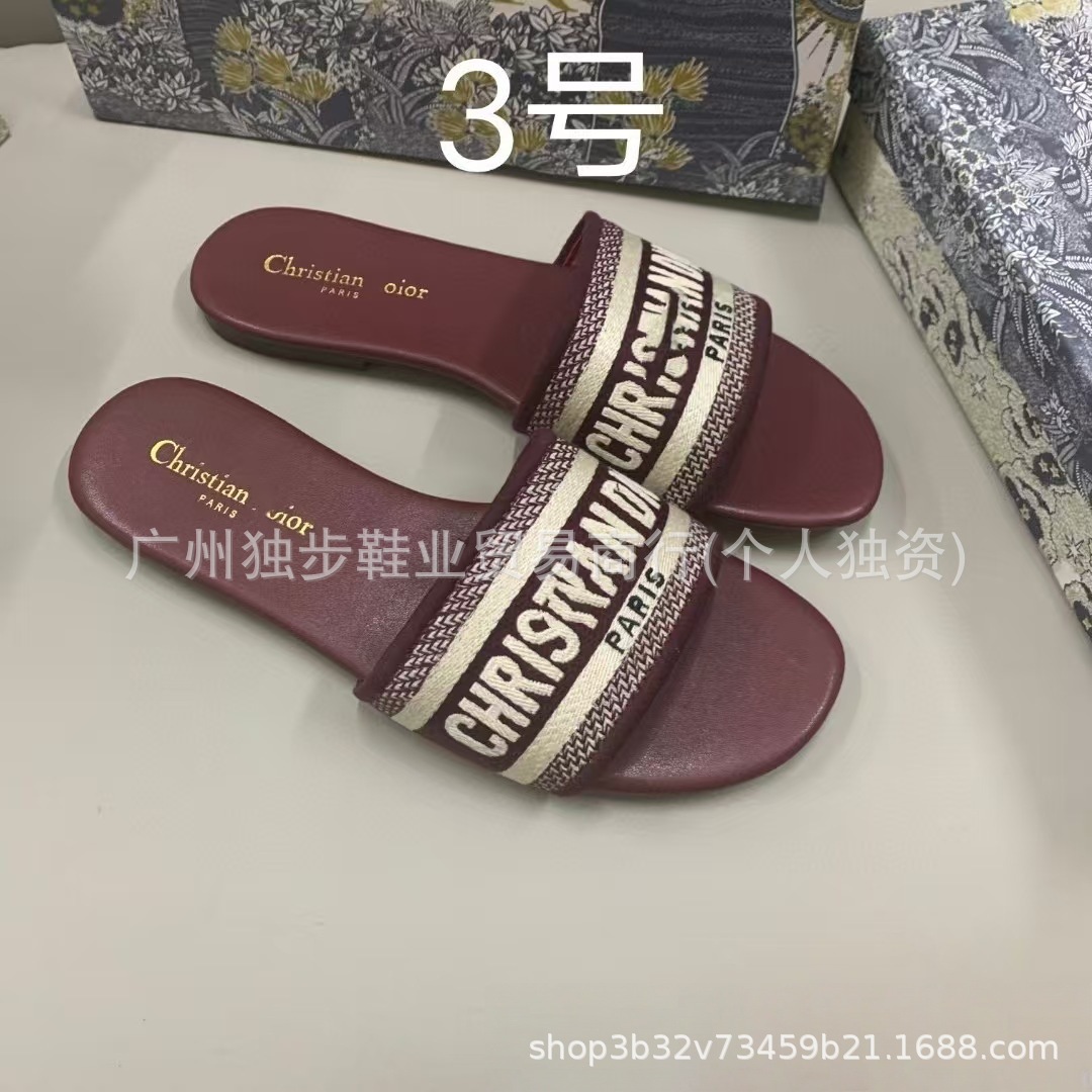 Zapatillas de piso plano de moda versátiles en forma de una forma D clásica transfronteriza adecuada para extranjeros no molestes nacionales image 4