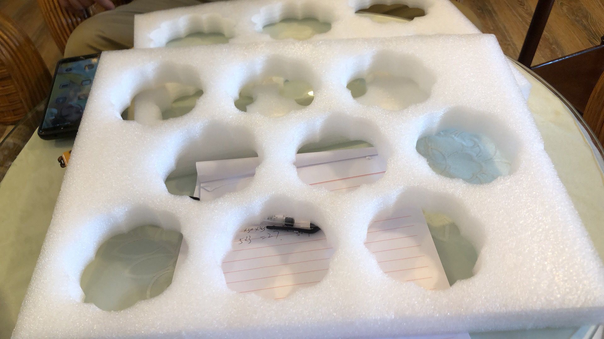 厂家供应白色珍珠棉李子拉伸35枚运输快递包装/缓冲水果包装