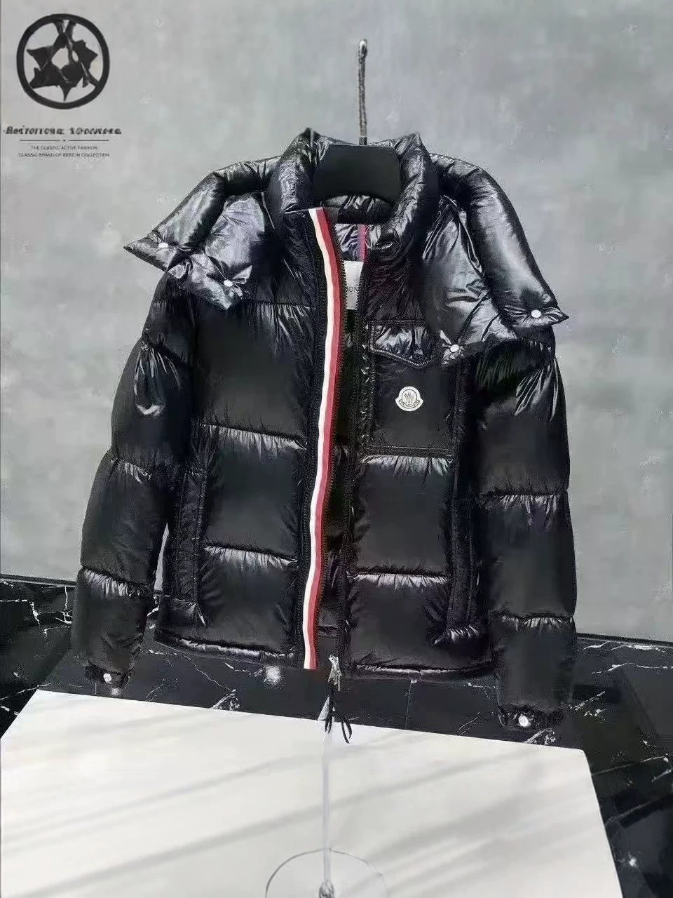 Mengjia detachable hood three-color rainbow stripe Maya cotton coat, winter warm thickened windproof shiny jacket for men and women