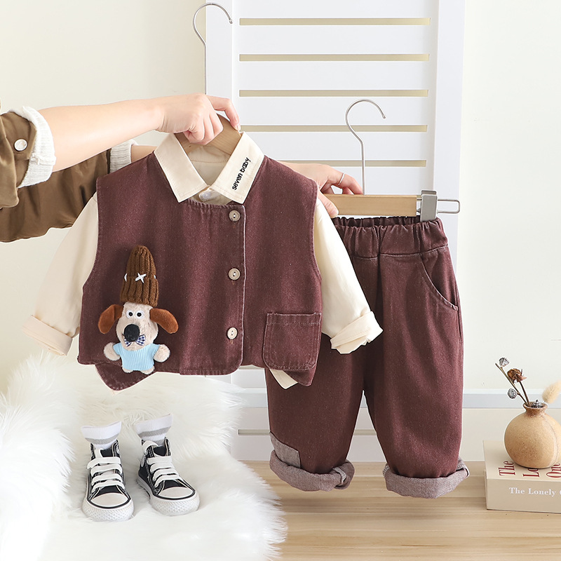 子供の春の服の男の子のスーツの洋気の赤ちゃんの子供服の3つのセットの春の秋の赤ちゃんの子供服のファッション