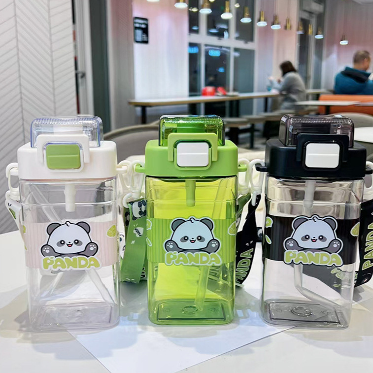 Yitongxin Panda simple taza de plástico de doble bebida taza cuadrada portátil de dibujos animados para niños botella de agua taza de paja de tapa de bloqueo