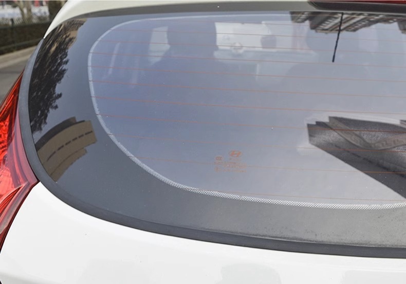 Y-shaped rear windshield seal strip, car roof waterproof strip, rainproof, dustproof, soundproof, decorative strip for the rear tailgate