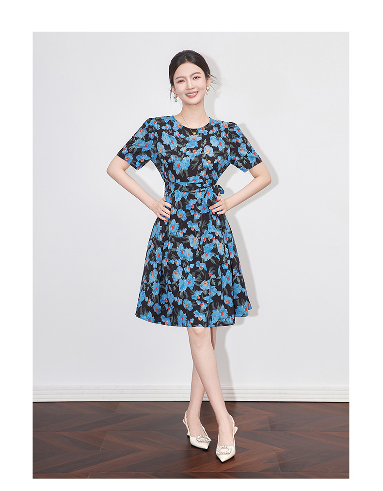 Đầm maxi nữ in họa tiết thắt eo dây buộc phong cách nghỉ dưỡng — Màu xanh lam chi tiết 7