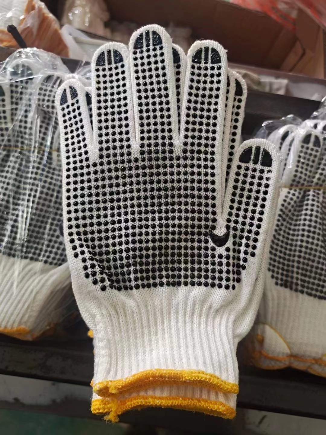 acda2919a1010251a6c0b7632feb81