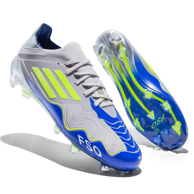 2025 nuevos zapatos de fútbol de niños y adolescentes transfronterizos estudiantes hombres y mujeres fabricantes de clavos