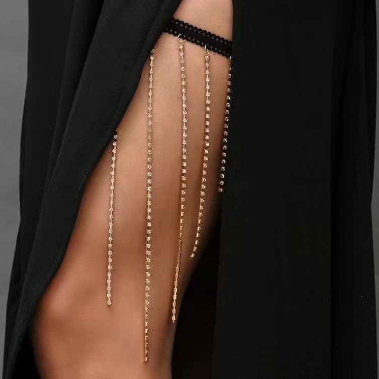 Fashion Tassel Alloy Diamond Rhinestones Women's Body Chain display picture 1