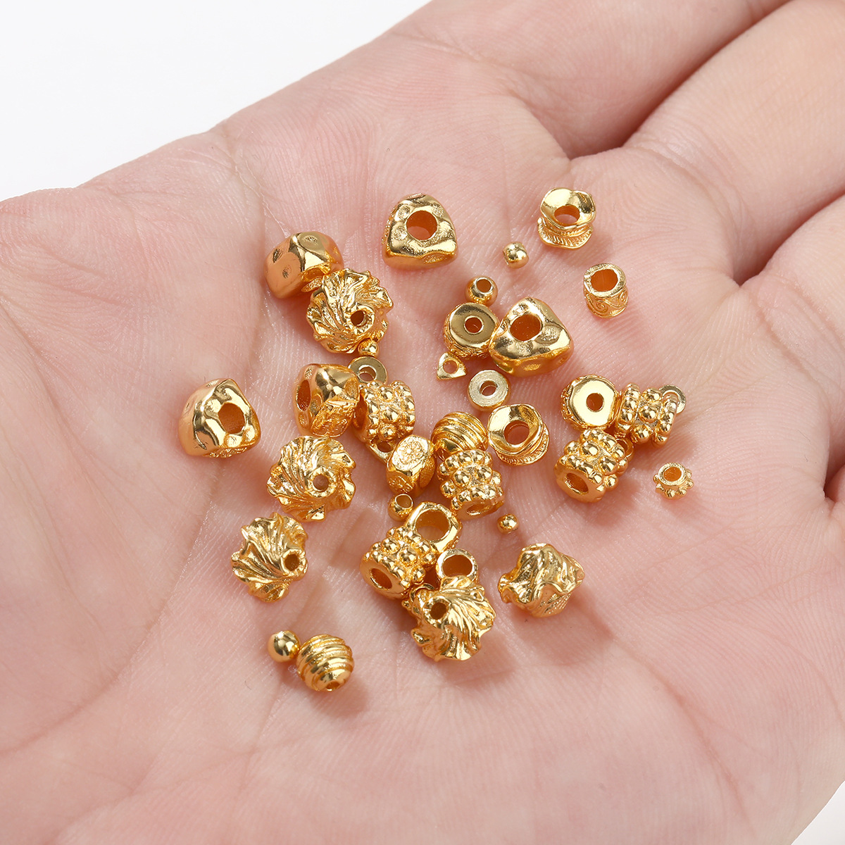 クリスタルメッキK金丸玉 高色保持銅メッキ18K金位置決めビーズ 手作りDIYアクセサリー ブレスレットアクセサリー