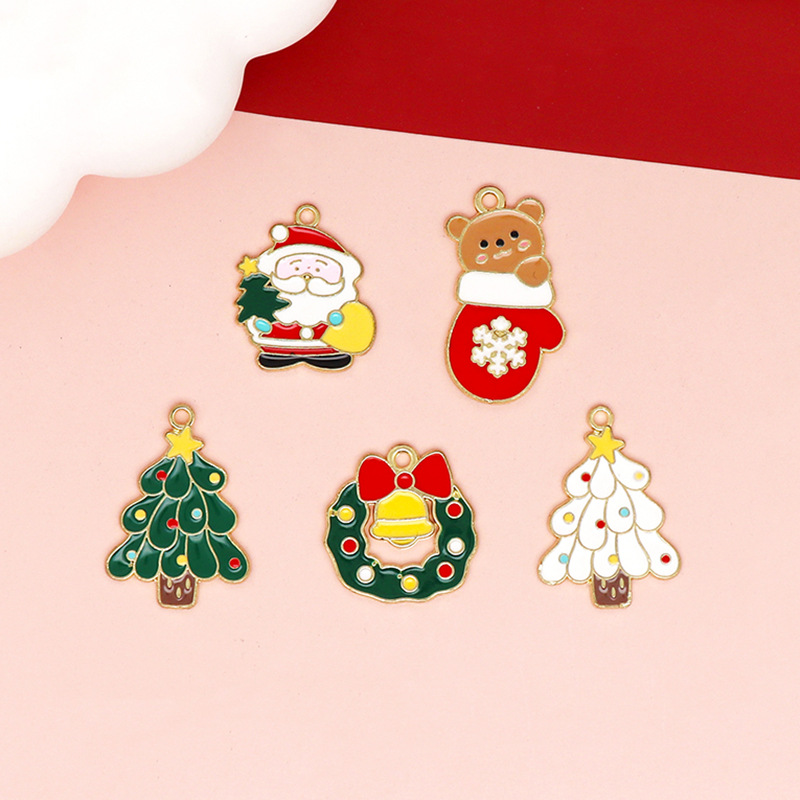 16g Weight Pendant Jewelry Making Type 14*19mm, 15*16mm, 18*18mm Jewelry Making Size DIY Jewelry Accessories Classification 10 PCS/Package Quantity Alloy Material Christmas Festival Bell, Snowman, Elk Pattern Enamel Design Cartoon Style, Cute Style 10 PCS/Package 14*19mm 15*16mm 18*18mm Alloy Bell Snowman Elk Pendant 4