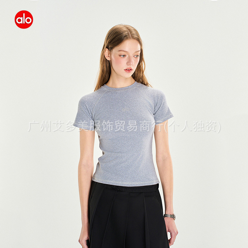 aloYoga美式半高领正肩t恤女2025年夏新款辣妹纯色内搭打底衫短袖|undefined