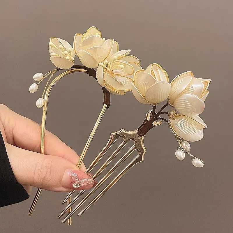 New Chinese-Style Magnolia U-Shaped Hairpin with a High-End Feel, Ancient-Style Metal Hairpin Accessory, Hair Ornament, Pearl Fashion Accessory for Women New Chinese-Style Magnolia U-Shaped Hairpin with a High-End Feel, Ancient-Style Metal Hairpin Accessory, Hair Ornament, Pearl Fashion Accessory for Women