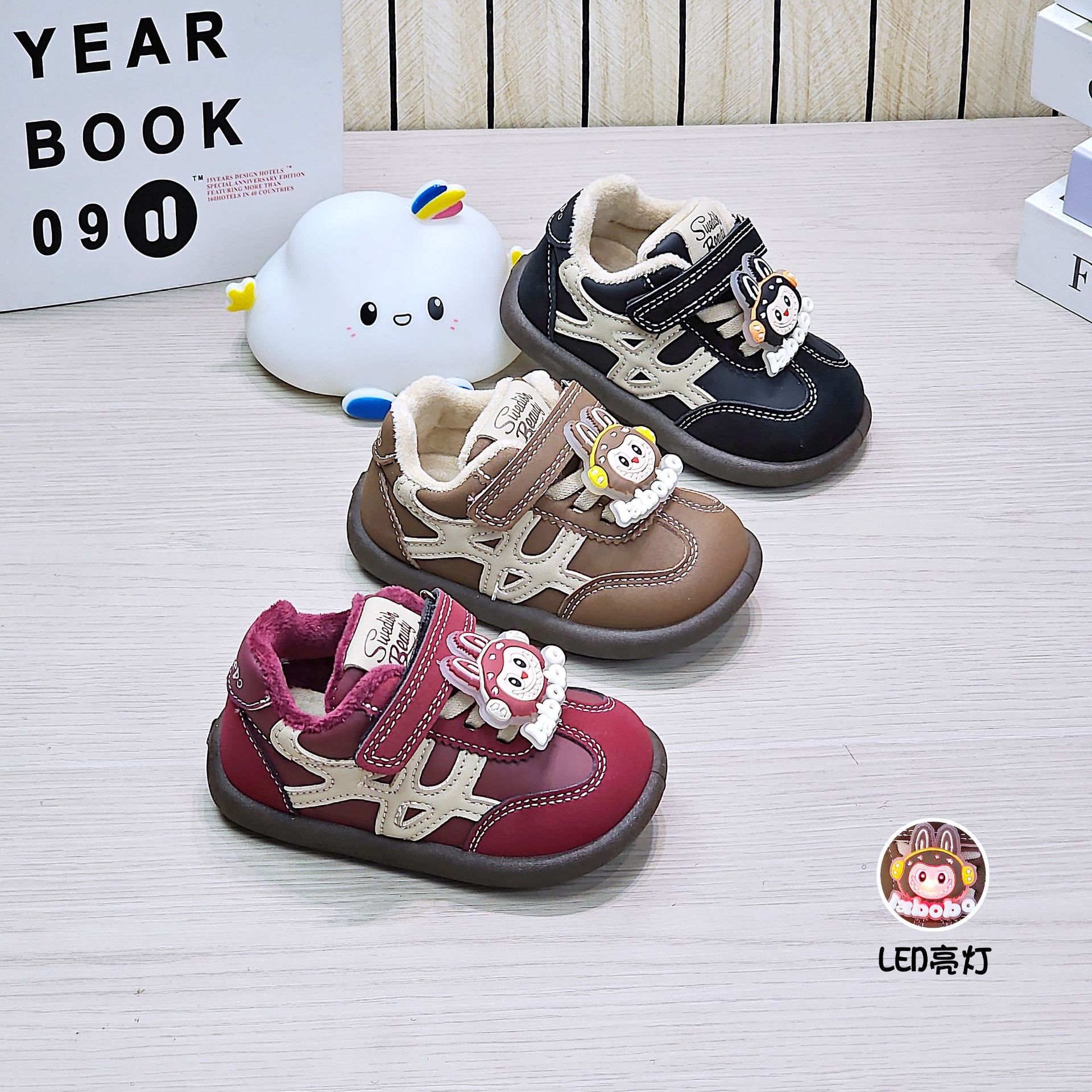 男女童二棉阿甘鞋2025秋冬新儿童宝宝韩版可爱卡通带闪灯儿童板鞋