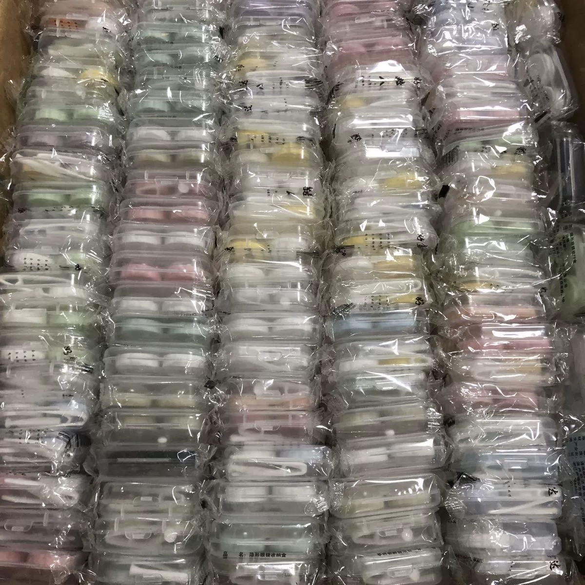 50 штук по 100 футляров для контактных линз, стильные двойные коробки, портативные, стильные, милые, яркие, полный набор коробок в стиле конфет.