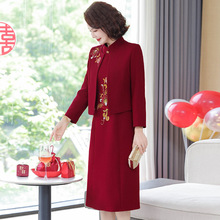 ϲ��������Y��10�·ݽY���bƽ�r�ɴ��tɫ�B��ȹ��������һ�����l