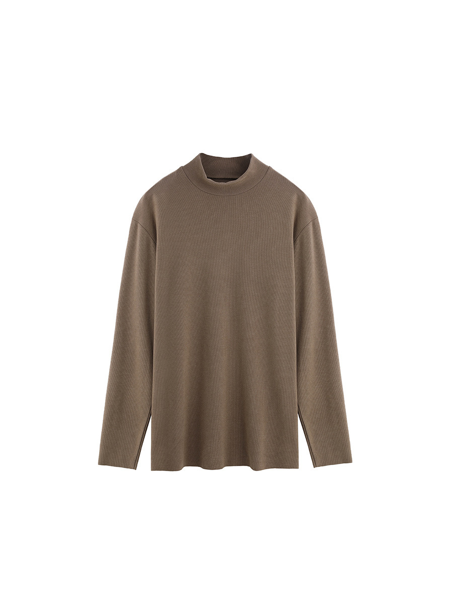 デコルテの底のシャツの男の冬の新型の厚い半高襟の中で秋の服の発熱を掛けて毛を磨いて長袖のtシャツの男を修理します。