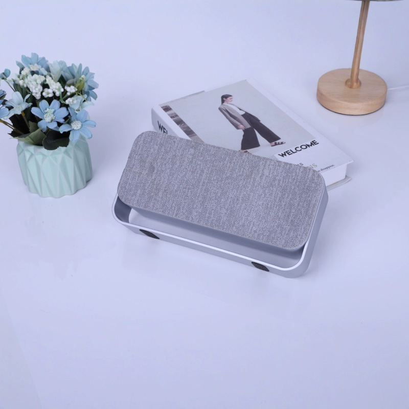 跨境新款方形布艺蓝牙音箱 家用RGB便携插卡扬声器低音炮蓝牙音响|undefined
