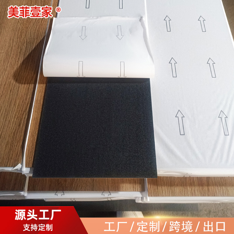 Factory Customized Lvt Self-Adhesive Floor Pvc Vinyl with Glue Self-Adhesive Quick Installation Convenient Floor