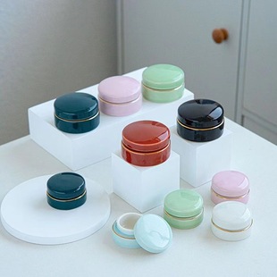 Mini Tea Cans Gold Small Medicine Cans Portable Medicinal Material Ceramic Bottle Fragrant Cream Powder Cans Pill Cans Accompanied Gift LOGO