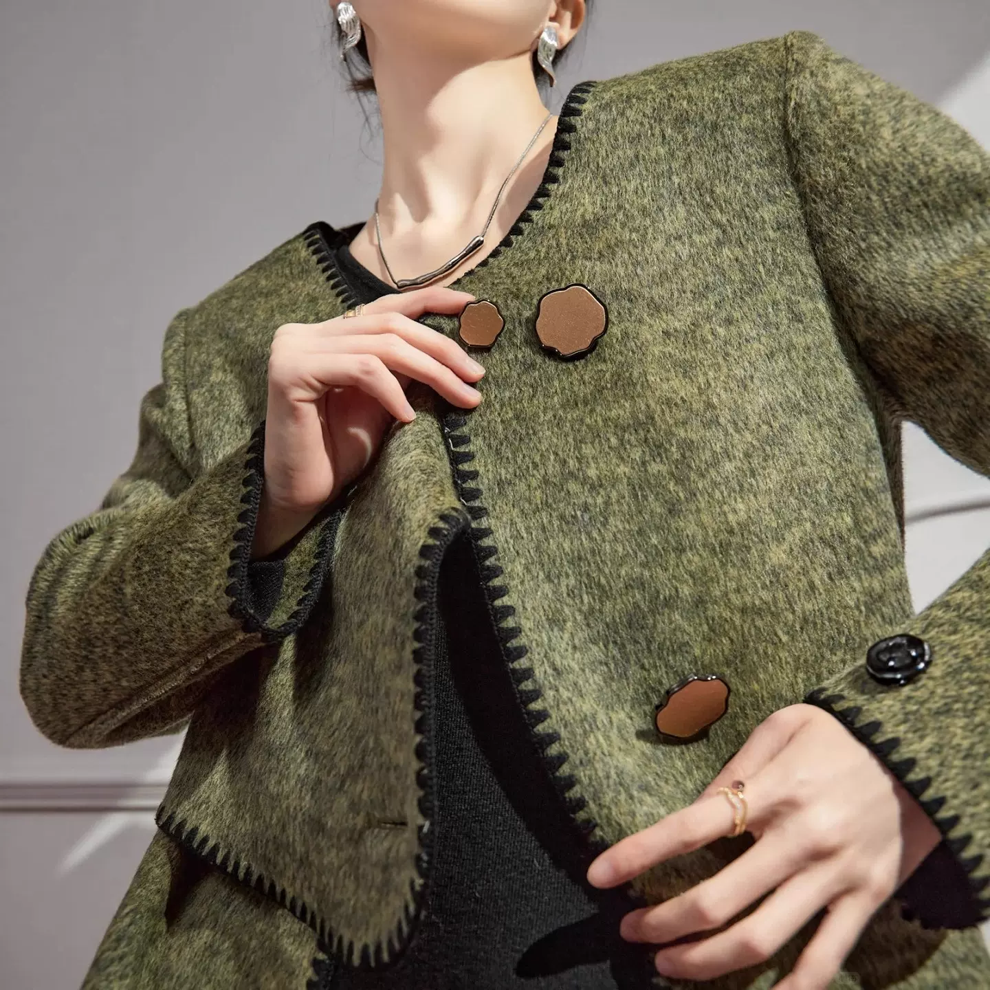 复古短款羊毛呢外套 女装小批量快速加工定制 杭州服装小订单
