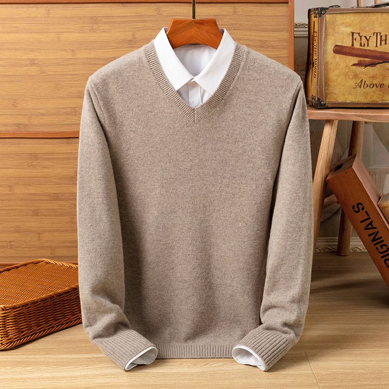 Main Push Brand Business Chicken Heart V-Neck 100 Wool Sweater Men's Autumn and Winter Thickened Solid Color Knitted Sweater Base Shirt