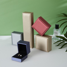 拉丝皮首饰盒手镯戒指耳钉礼品盒pu皮质珠宝包装盒项链手链收纳盒