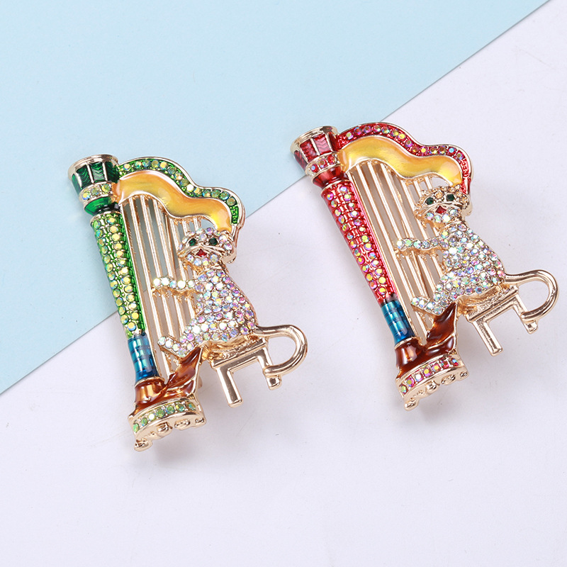 Brooches Classification Elegant Vintage Style Streetwear Pin Cat Harp Alloy Rhinestones Unisex Brooches