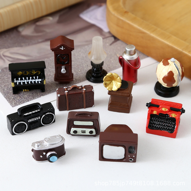 Retro Nostalgic Camera Gramophone Recorder Mini Resin Ornaments Home Living Room Decoration Photo Ornaments
