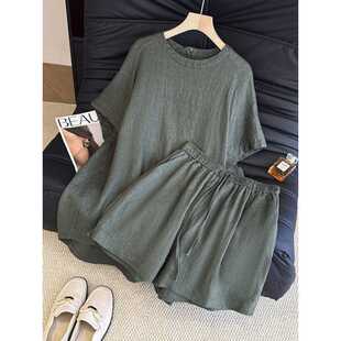 Lazy Style Loose Casual Pure Linen Bat Top Shorts Two-Piece Set, Elegant and Appropriate Outfit for Women in Summer
