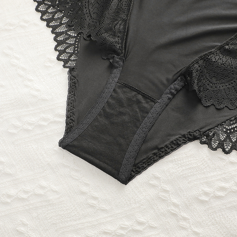 Solid Color Lace Seamless Mid Waist Briefs Panties display picture 9