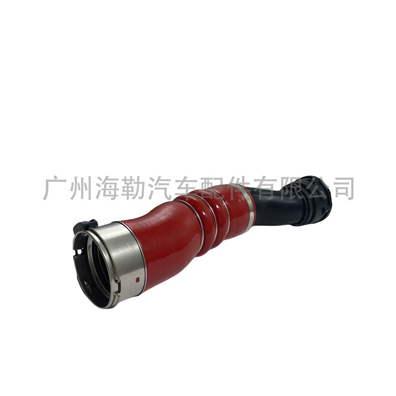 13717583716 Supercharged Intercooler Intake Pipe Suitable for Bmw X5 (E70 Facelift) 2011-2013