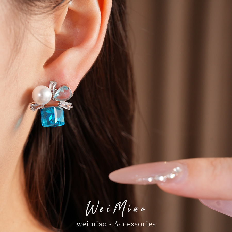 Agujas de plata de piedra de diamante gota de agua cuadrada perla personalidad temperamento nicho pendientes ligeros de lujo alta sensación de auriculares al por mayor