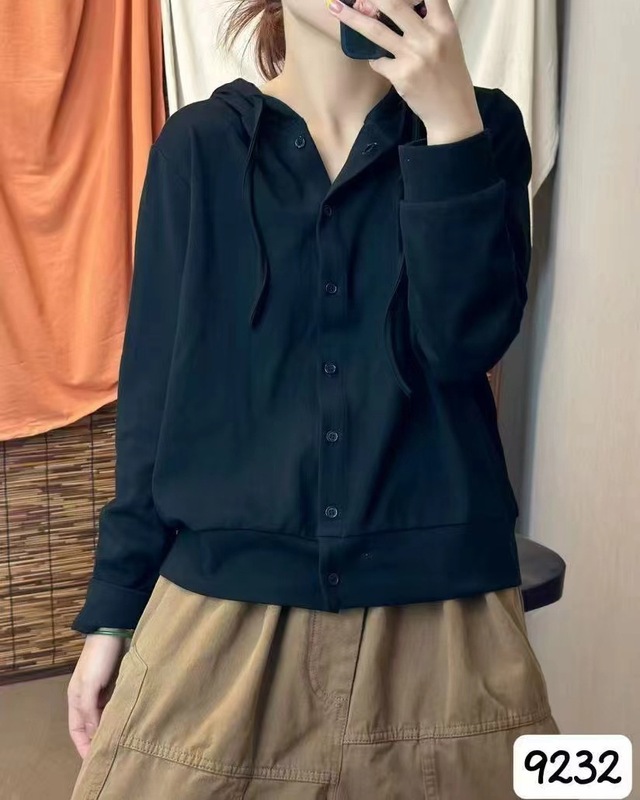古咖服饰2025秋款亲肤精梳棉连帽上衣女复古文艺纯色长袖开衫卫衣|undefined
