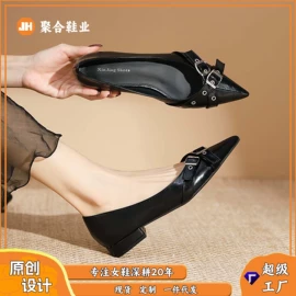 女式时装单鞋;高跟凉鞋;女式皮靴